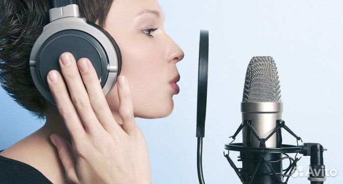 Ведущий ютуб канала