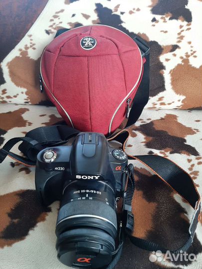 Зеркальный фотоаппарат sony dslr-A230 +2 акб