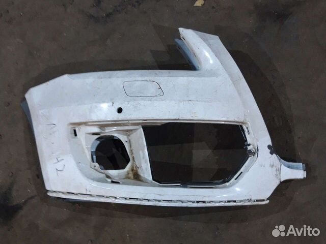 Накладка бампера правая audi Q5 8R0807438