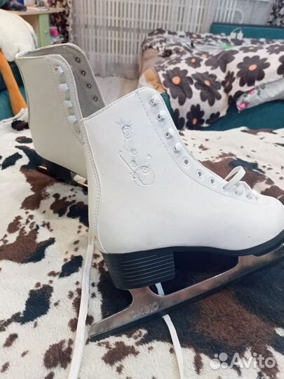 Коньки фигурные