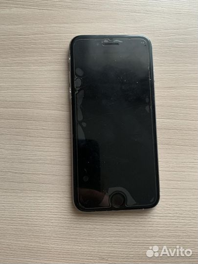Продам телефон