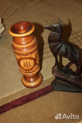 Старинная ваза и др. дер резьба