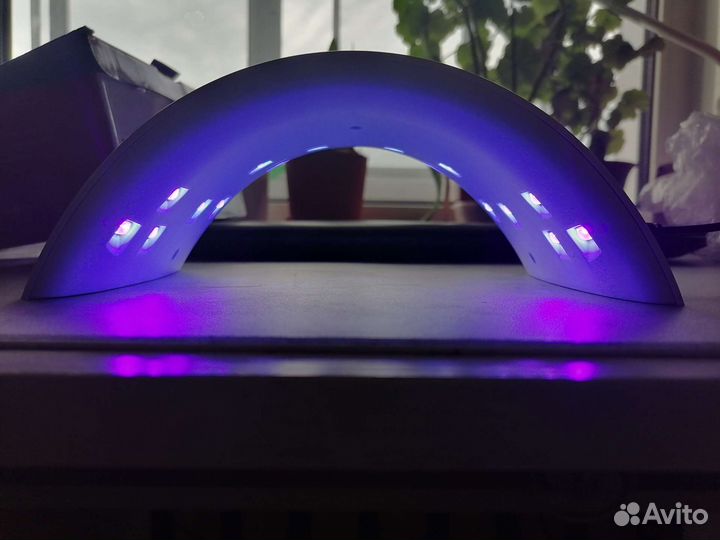 Лампа для маникюра