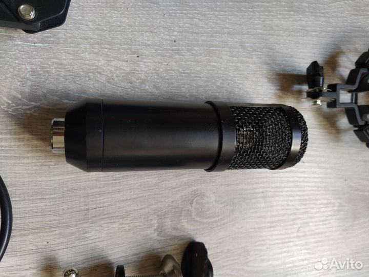 Микрофон для трансляций