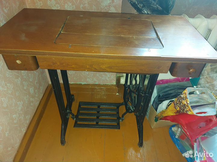 Швейная машина