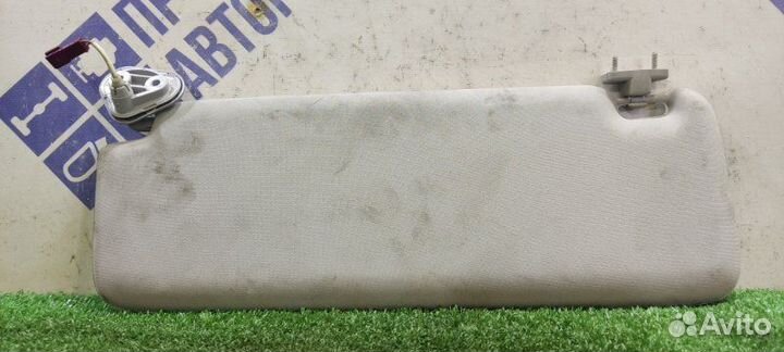 Козырек солнцезащитный передний правый Bmw 750I