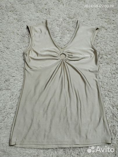 Футболка женская