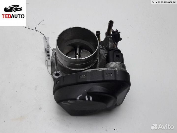 Заслонка дроссельная, Volkswagen Golf-4 1999