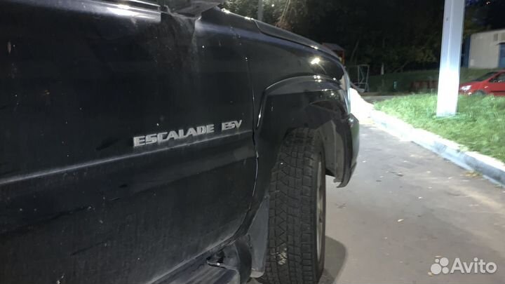 Cadillac Escalade 6 AT, 2003, 300 000 км