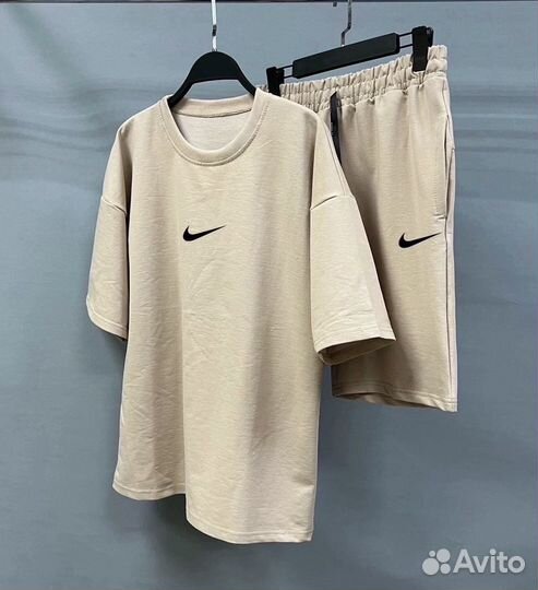 Костюм Nike