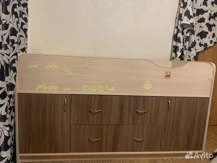 Кровать детская