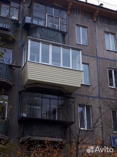 Остекление и отделка балконов