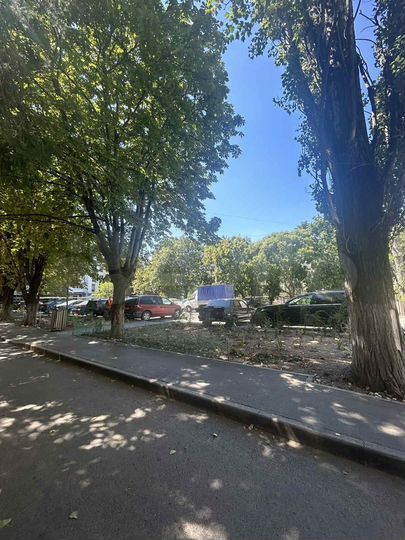 Комната 13,5 м² в 1-к., 2/5 эт.