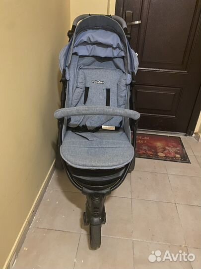 Прогулочная коляска