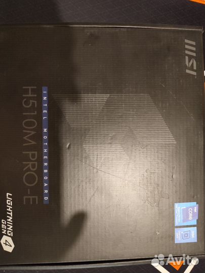 Материнская плата