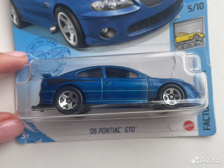 Машинки хотвилс