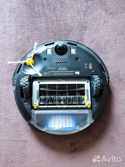 Робот-пылесос iRobot Roomba 676