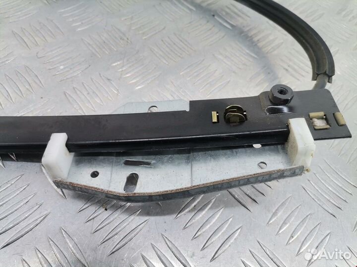 Стеклоподъемник для Volkswagen Passat 4