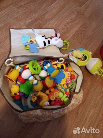 Игрушки погремушки