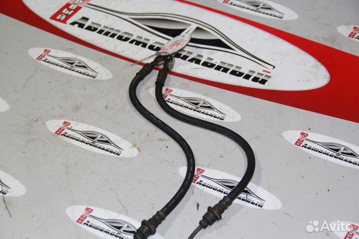 Тормозной шланг перед c Toyota Mark II Wagon Blit