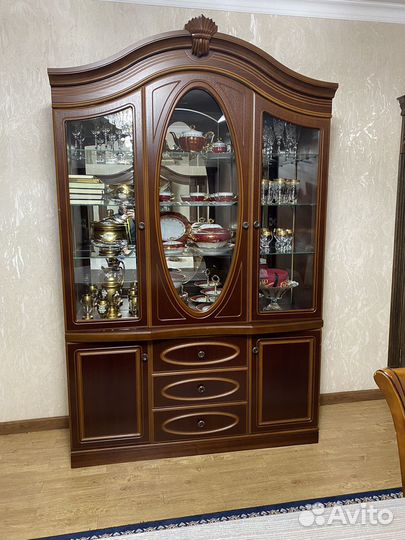 Буфет горка