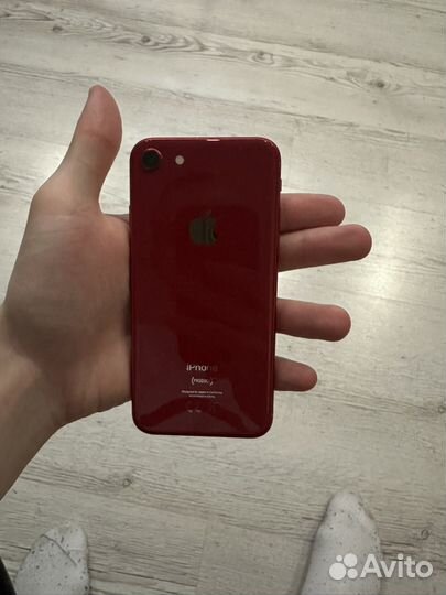 iPhone 8, 64 ГБ