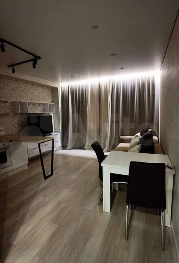 1-к. квартира, 54 м², 5/17 эт.