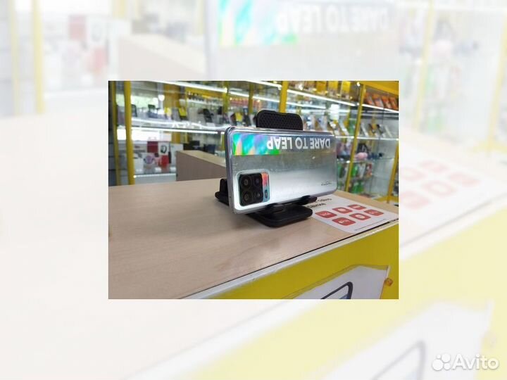realme 8, 4/128 ГБ