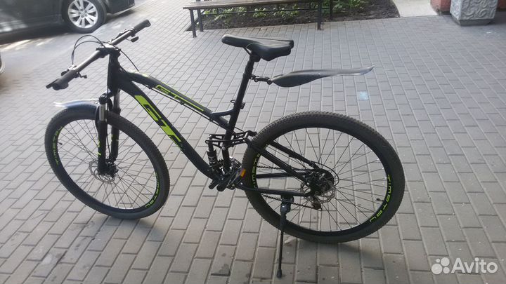 Новый велосипед GT Racer двухподвес