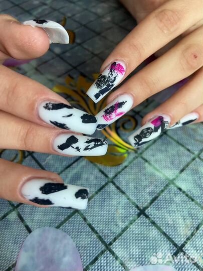 Ищем модель на маникюр /педикюр /наращивание