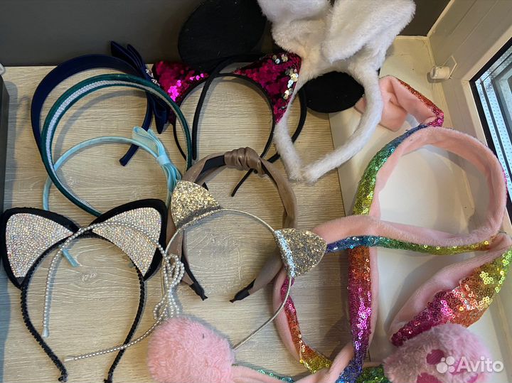 11 ободков, заколки и резинки для волос