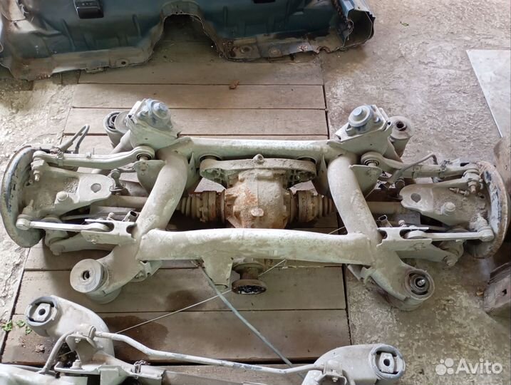 Bmw 5 e39 touring задний мост подрамник