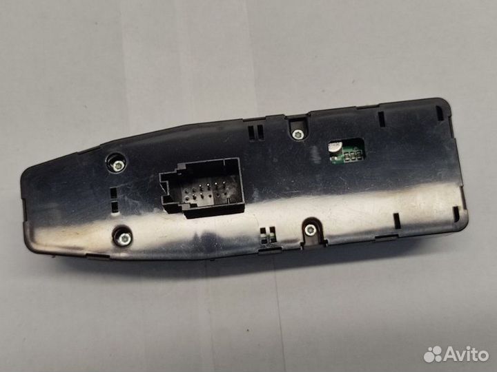 Блок управления стеклоподъемниками Bmw 2009-2019