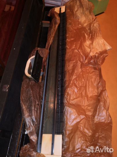 Продаю швейную машинку 