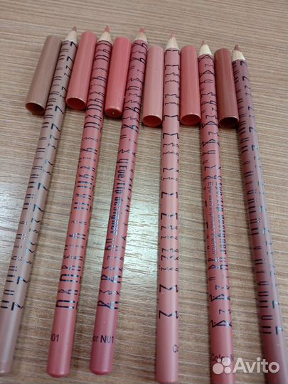 Карандаш для губ,глаз и бровей