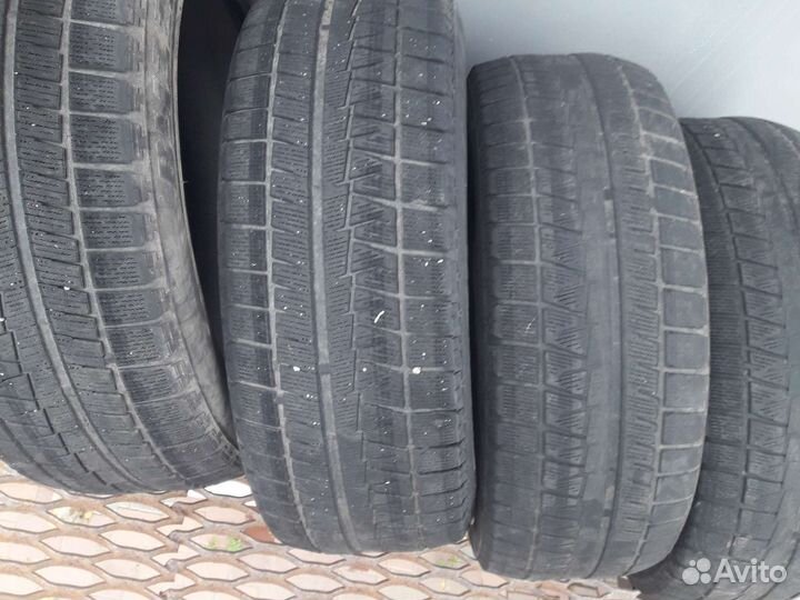 Bridgestone Blizzak Revo GZ 205/55 R16 91Q