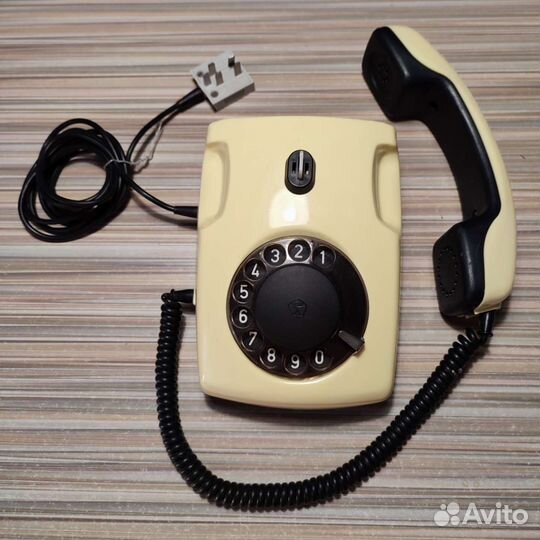 Телефонный аппарат СССР
