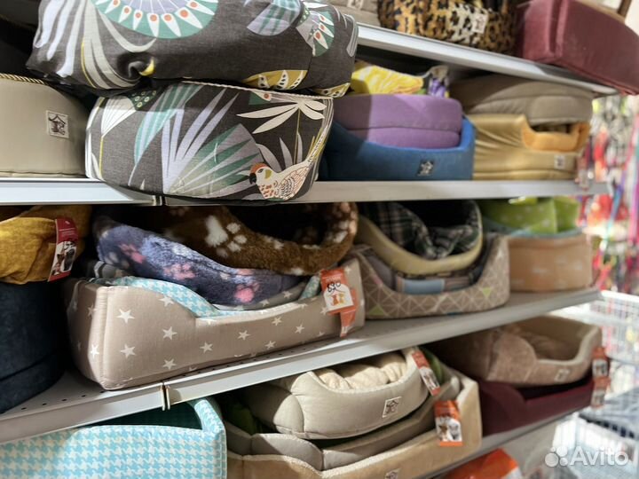 Лежаки для кошек и собак