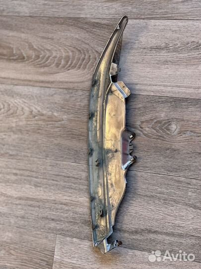 Накладка (ресничка) на фару Toyota Camry 50,55