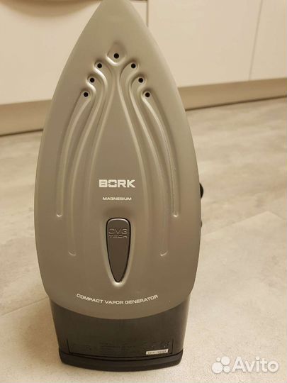 Утюг с парогенератором Bork