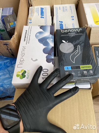 Перчатки нитриловые