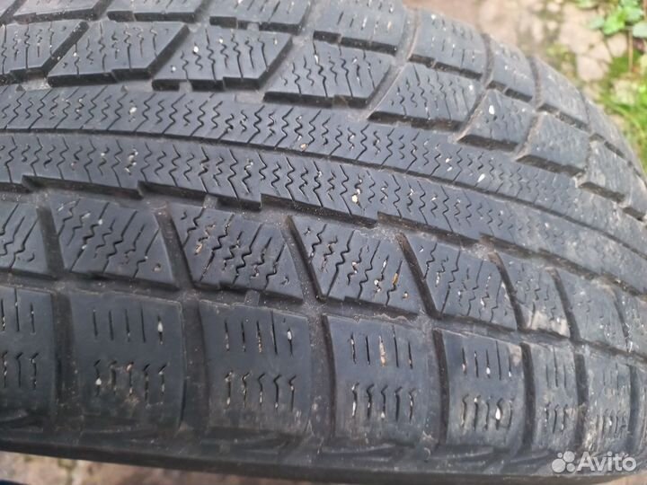 Triangle Snowlink PL02 225/60 R17