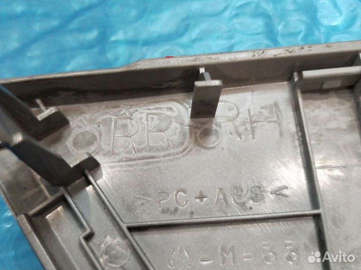 Накладка ручки задней правой двери Lc 200 12-15