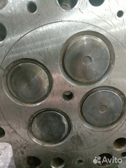 Головка блока цилиндров (ГБЦ) Scania DC13