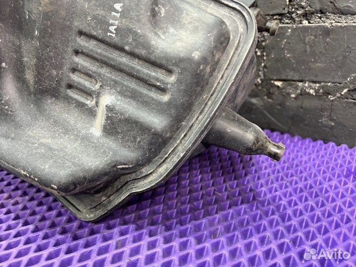 Корпус воздушного фильтра Nissan X-Trail