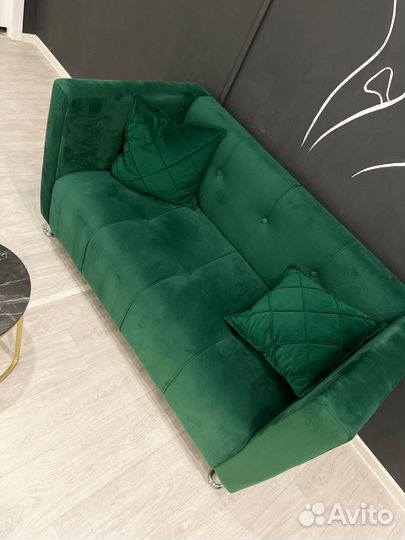 Диван для салона красоты бу