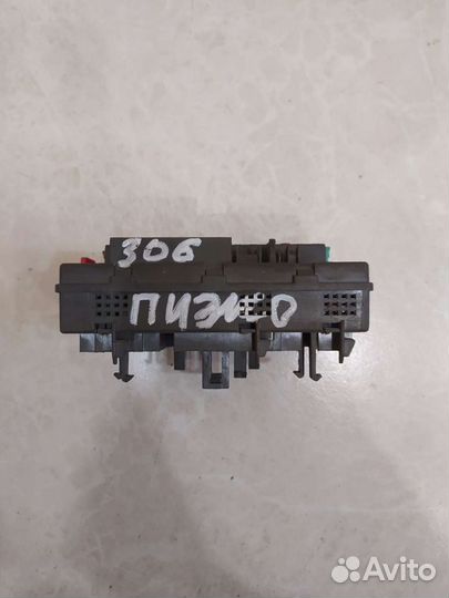 Пежо 306 блок предохранителей