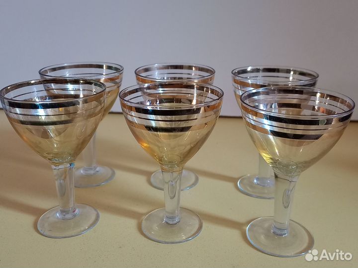 Рюмки с позолотой Стекло СССР. Цена за всё