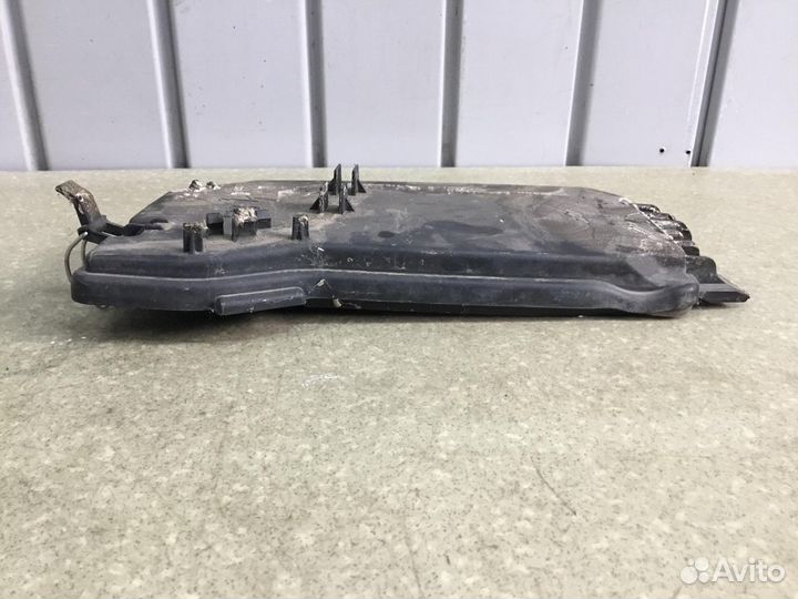 Крышка блока предохранителей Mercedes Benz GLK-Cla