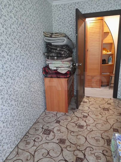 Комната 12 м² в 3-к., 1/5 эт.